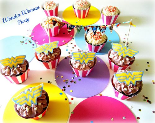 Wonder Woman Chocolate Cupcakes Wonder Woman Cupcakes Chocolate with Red Cupcake Wrappers
