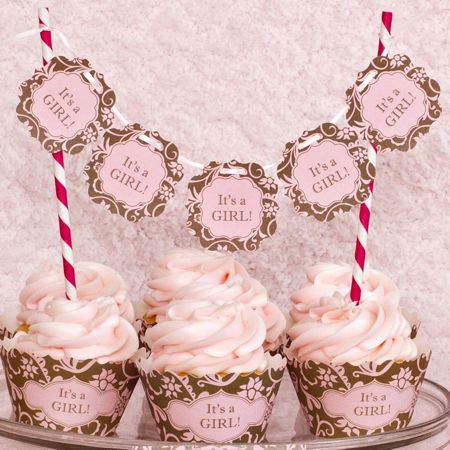 Itty Bitty Banner- It's a Girl