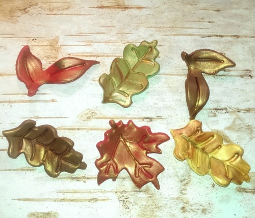 Fondant Cupcake Toppers- Fall Leaves  Includes 12 toppers
