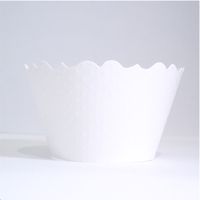Salt White Cupcake Wrappers Dot - Includes 12 cupcake holders