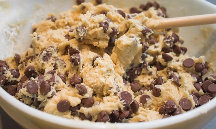 How To Prevent The Cookie Dough From Sticking To Rolling Pins How To Prevent The Cookie Dough From Sticking To Rolling Pins