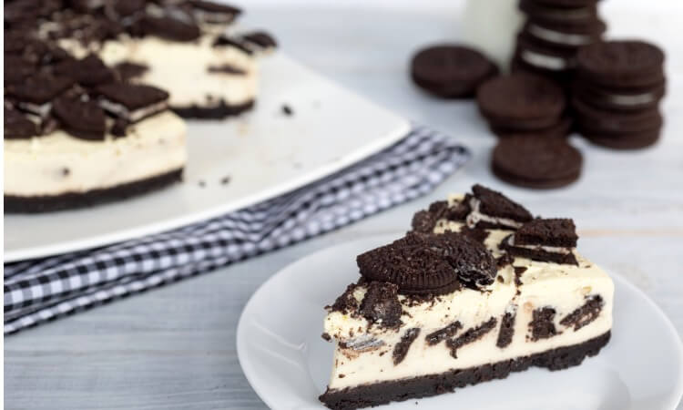 How To Make Oreo Chocolate Cake With Home Ingredients