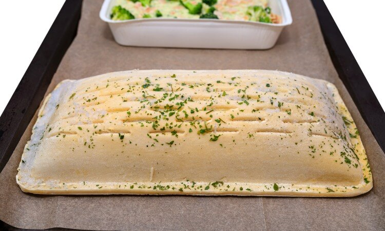 The 7 Best Ceramic Baking Sheets That Can Withstand Heat