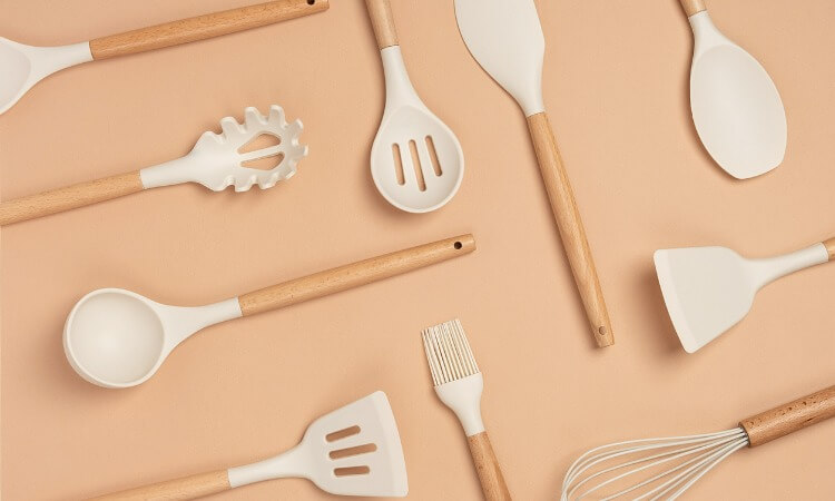 The 7 Best Silicone Spatula Sets For Baking Use