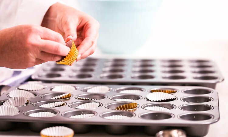 How Much To Fill In Cupcake Liners Sure-Fire Tips