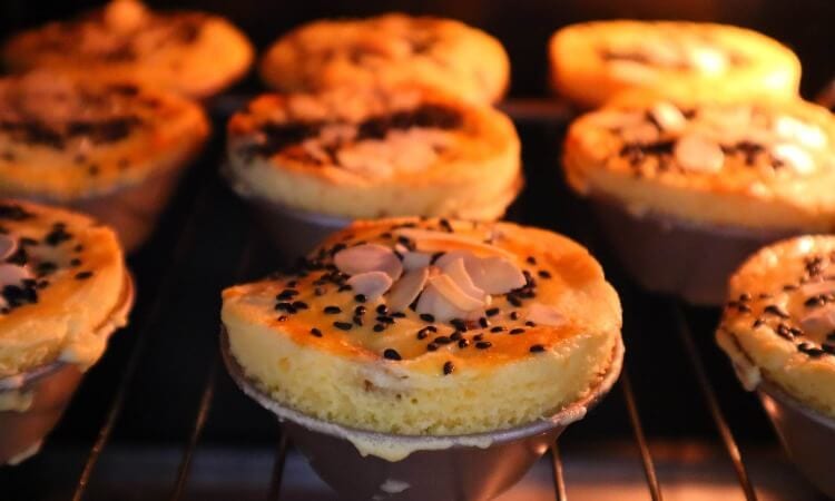 How To Tell If The Cooling Rack Is Oven-Safe