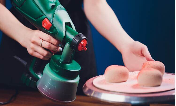 The 7 Best Airbrush Kits For Cake Decorating