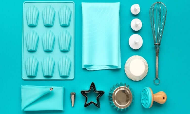 The 7 Best Baking Tools For Cakes
