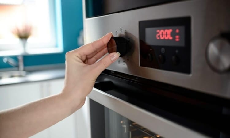 Whats-The-Right-Temperature-To-Bake-A-Single-Pie-Crust