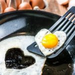 The-7-Best-Silicone-Spatulas-For-Eggs